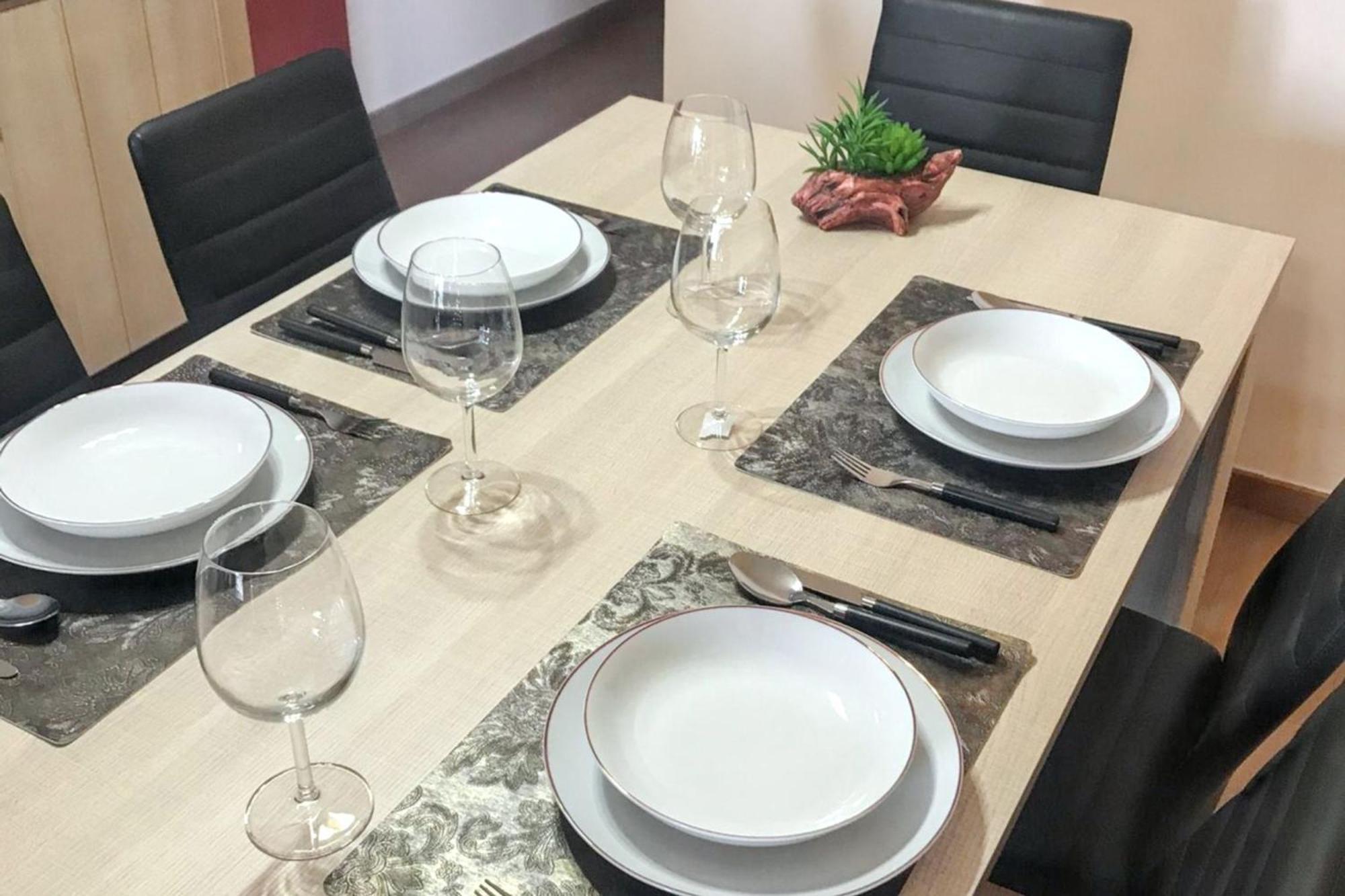 Comfortable Apartment In Malaga With Balcony And City View 81 M² Exterior foto